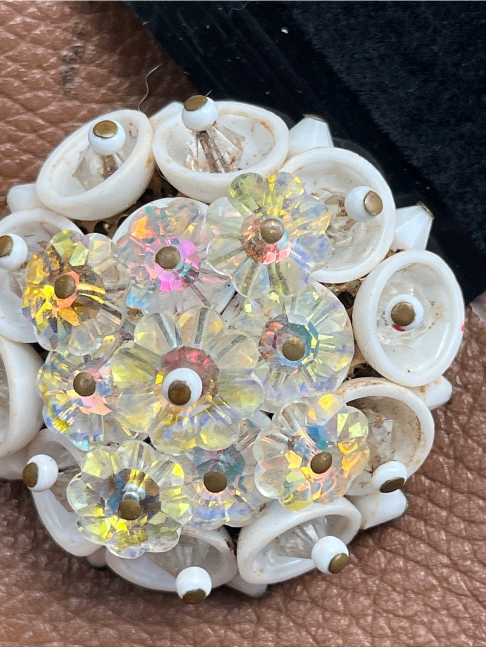 Iridescent Flower Cluster Brooch pin White and Aurora Borealis Sparkle vintage